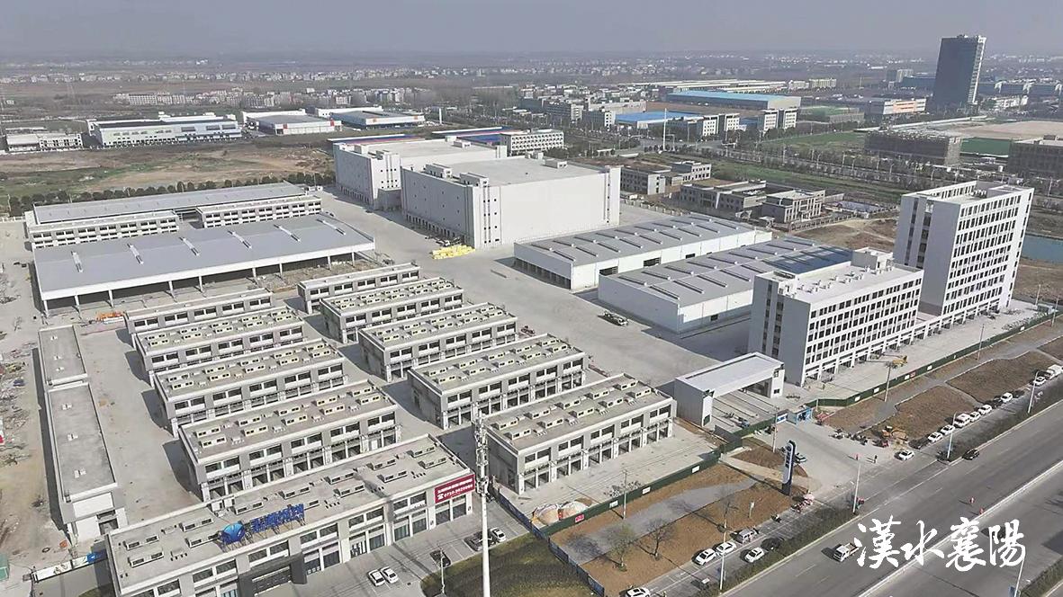 ▲玉湖冷链(襄阳)交易中心项目进入装修调试阶段