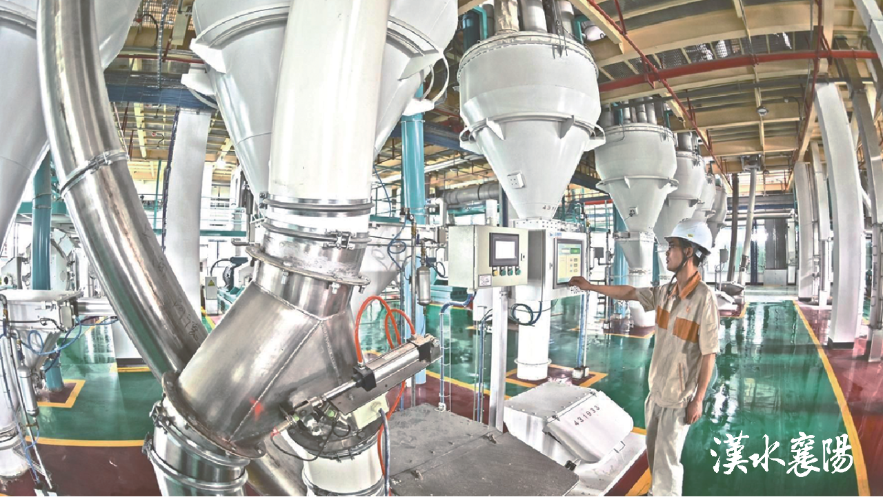 ▲襄阳正大百万吨饲料智能生产线(资料图)